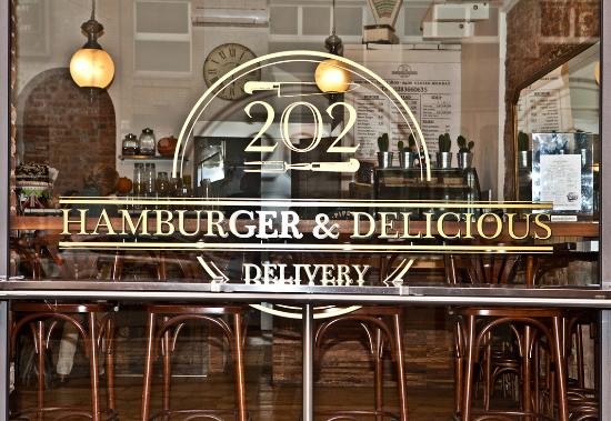 202-hamburger-delicious.jpg