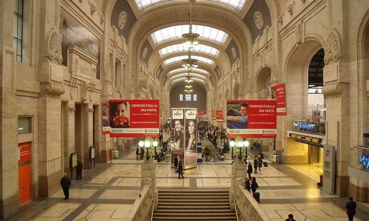 Locker a Milano Centrale: Tuttu ciò che Devi Sapere per il TUO Viaggio